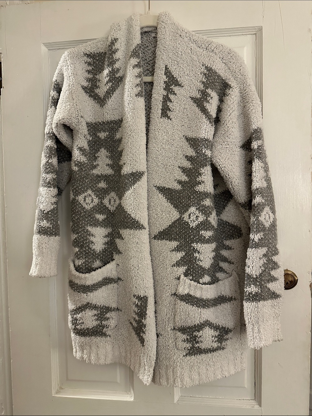 Cozy Grey Patterned Open-Front Women's Sweater Cardigan